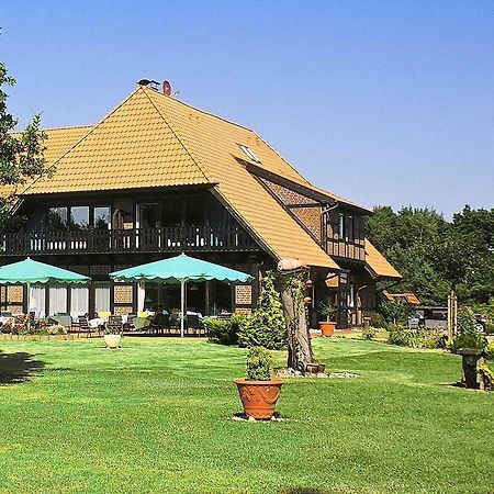 Hotel Seewisch Flessenow Ngoại thất bức ảnh