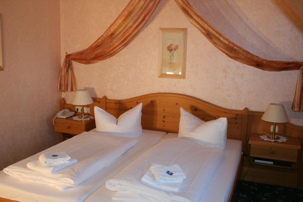 Hotel Seewisch Flessenow Phòng bức ảnh